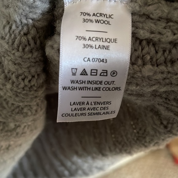 Cowl Neck Sweater Dress (M) - Picture 4 of 10